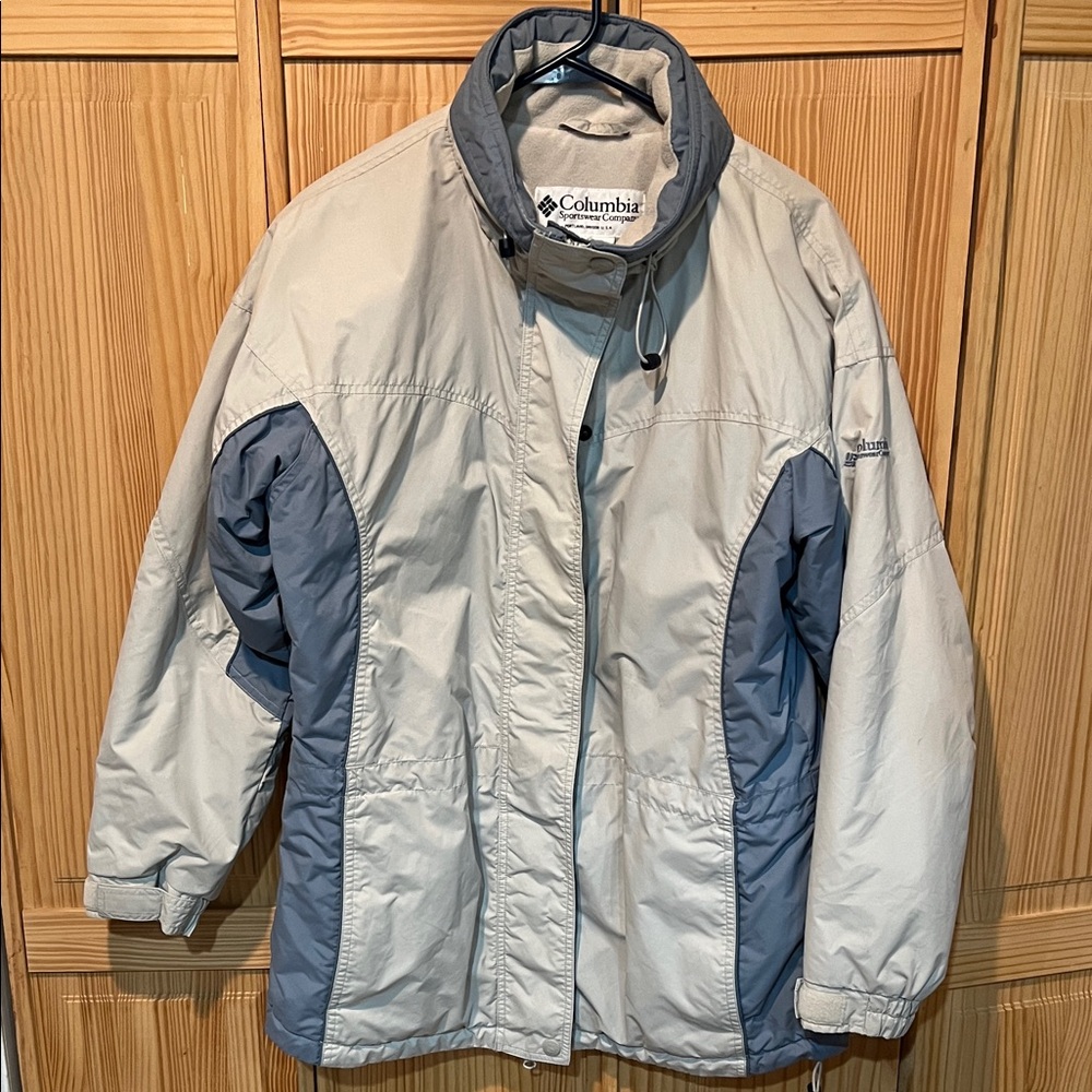 Columbia Light and Dark Gray Outdoor Jacket